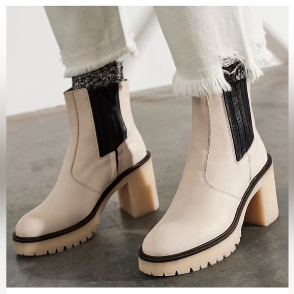 NIB Free People James Chelsea Boots